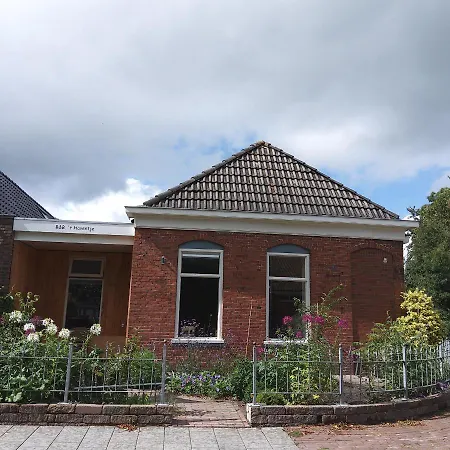 Bed & Breakfast Appartement 'T Haventje Ezinge Exterior photo